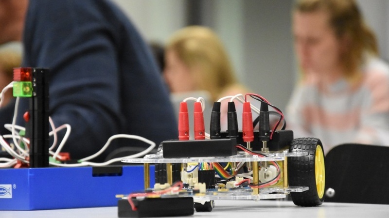 IHK Thurgau und PHTG kooperieren im Tech-Bereich