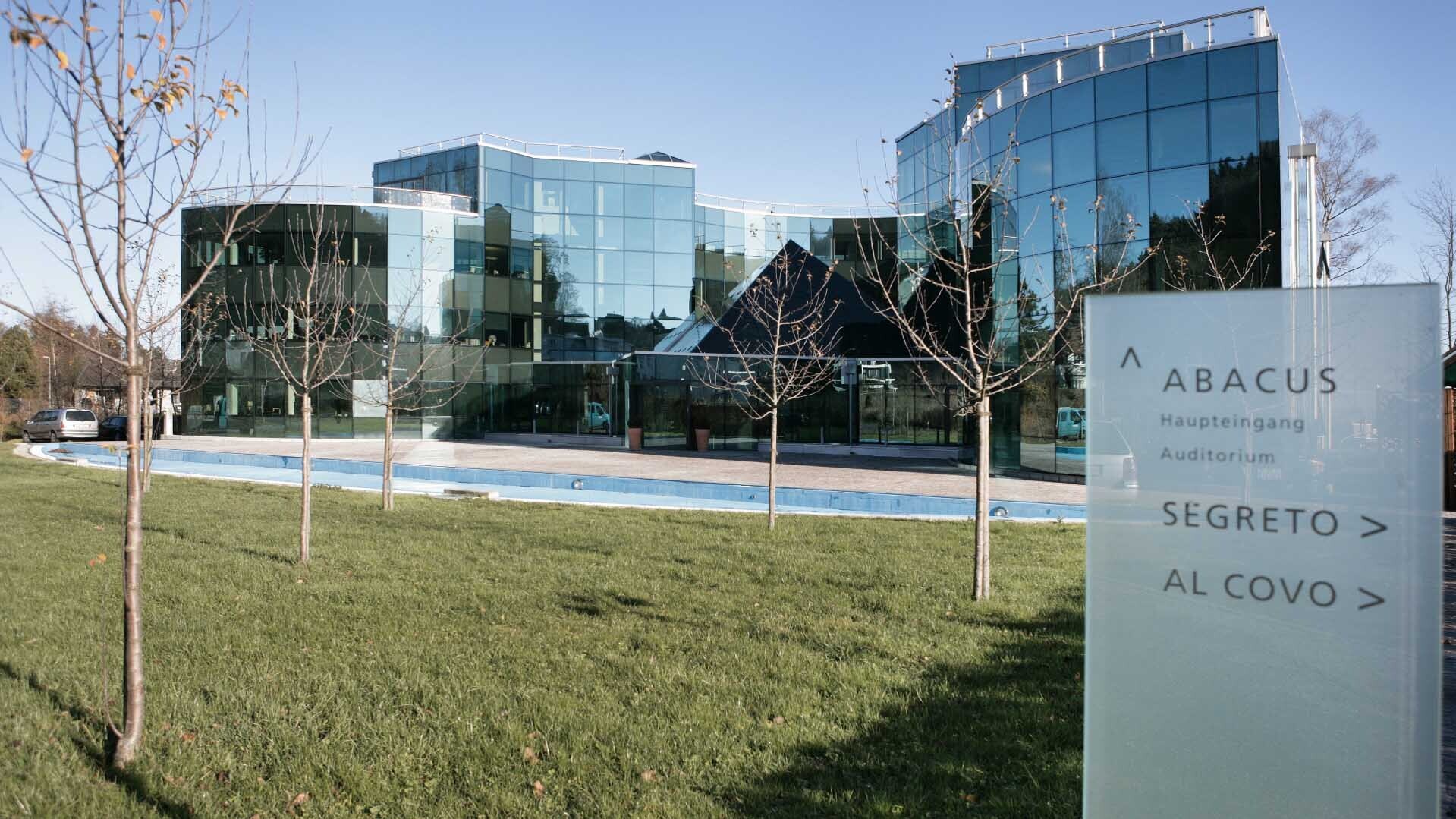 Abacus ordnet Partnernetz in der Westschweiz neu