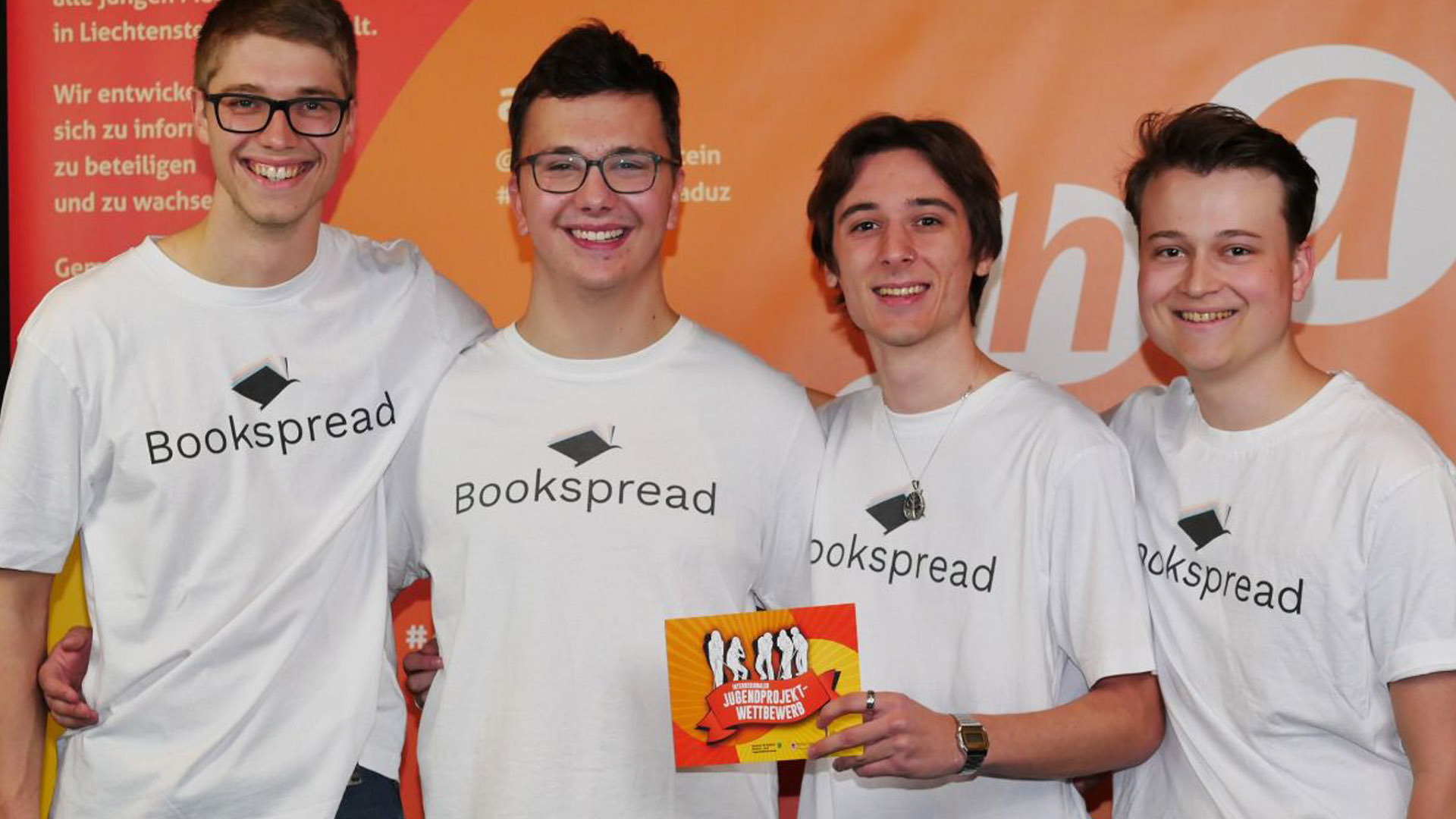 «Bookspread» gewinnt Jugendprojekt-Wettbewerb
