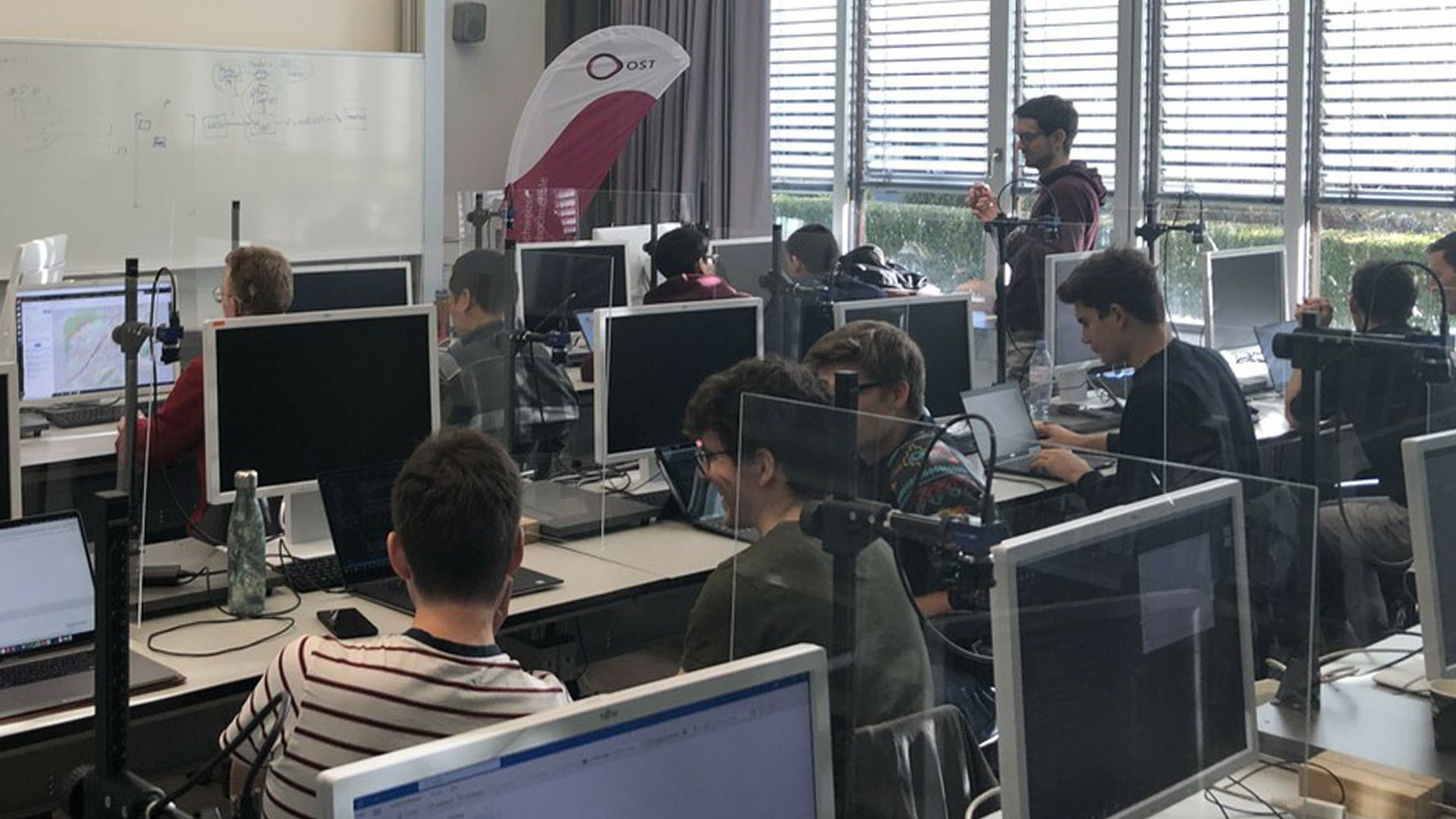 Erfolgreicher St.Galler Hackathon
