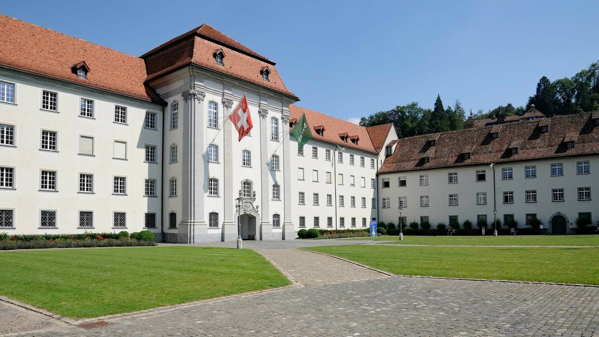 Geschäftsbericht der Regierung neu multimedial