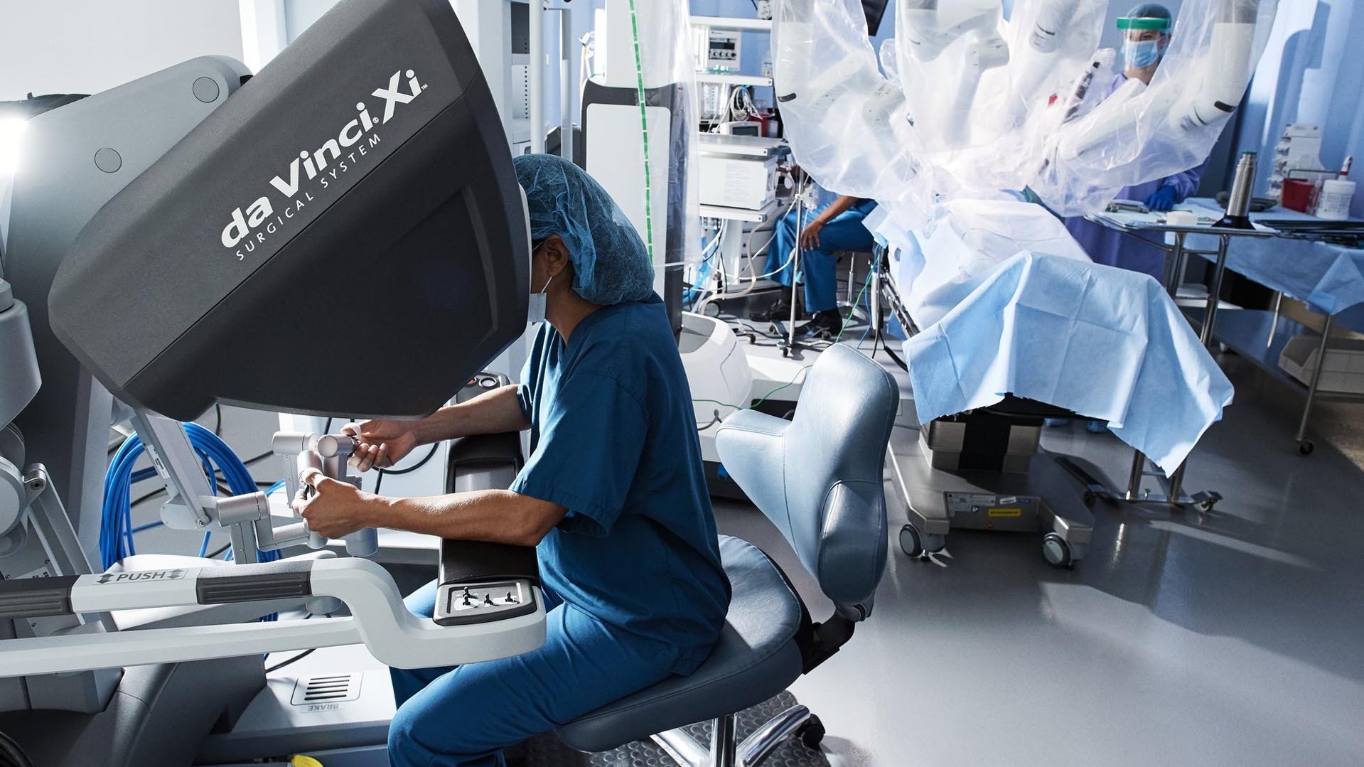 Roboter erstmals bei Nierentransplantation im KSSG im Einsatz