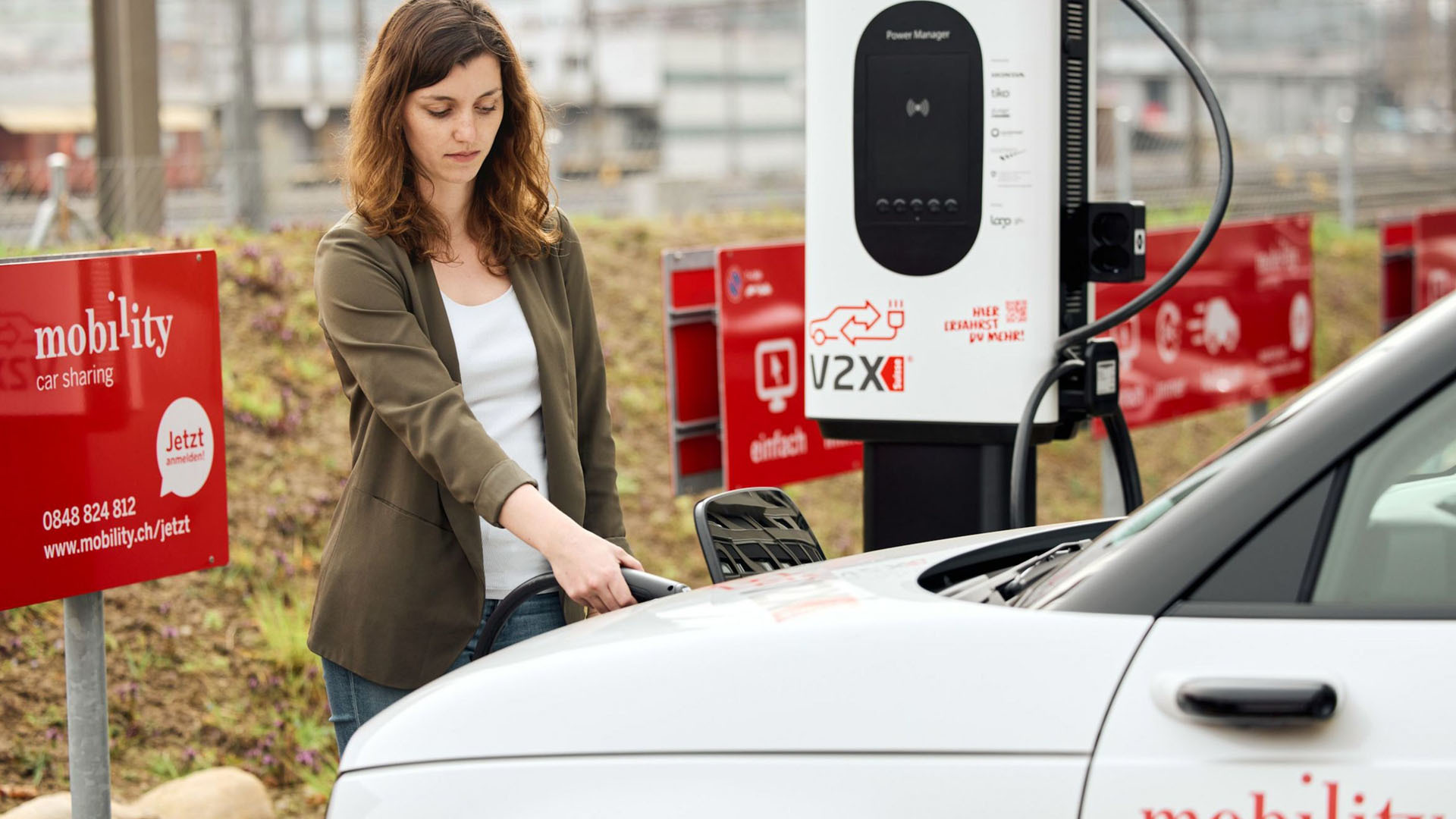 50 Mobility-Elektroautos werden zu Powerbanks