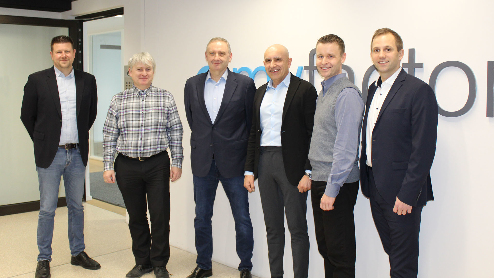 Myfactory wird britisch