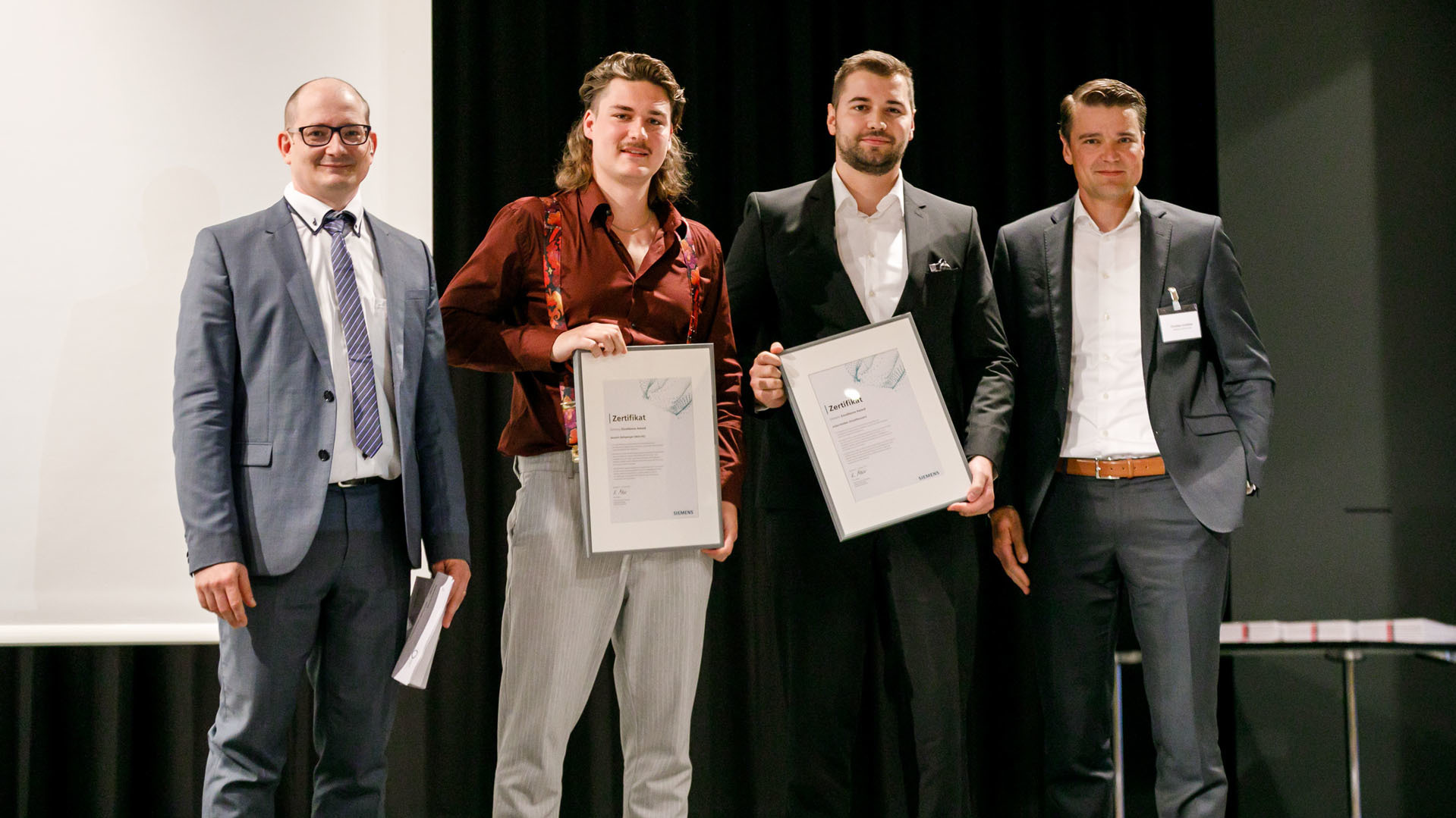Siemens Excellence Award für OST-Studenten