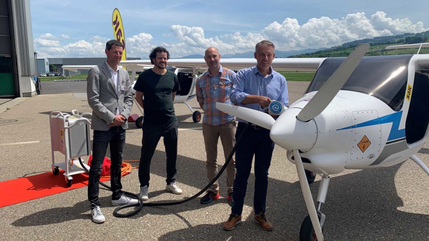 Erste öffentliche Ladestation für E-Flugzeuge in der Ostschweiz